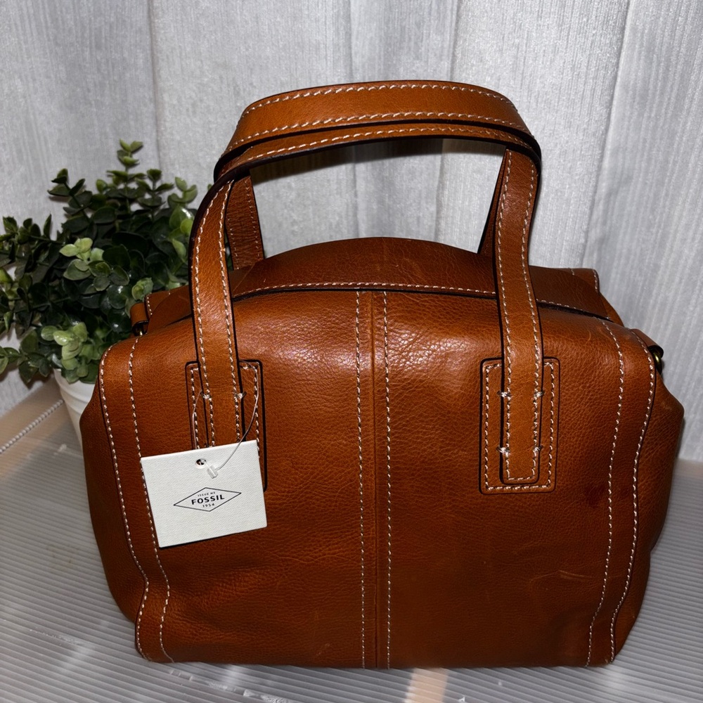 Fossil handbag new never used